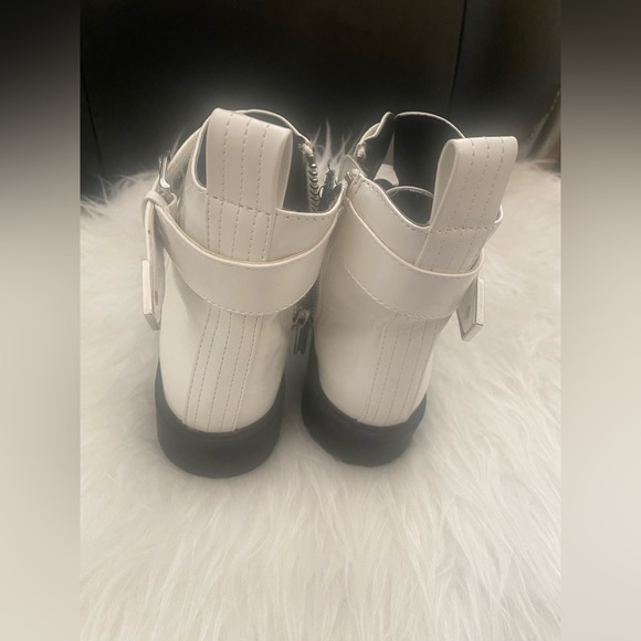 Urban outfitters loafers style ankle boots - Picture 4 of 6